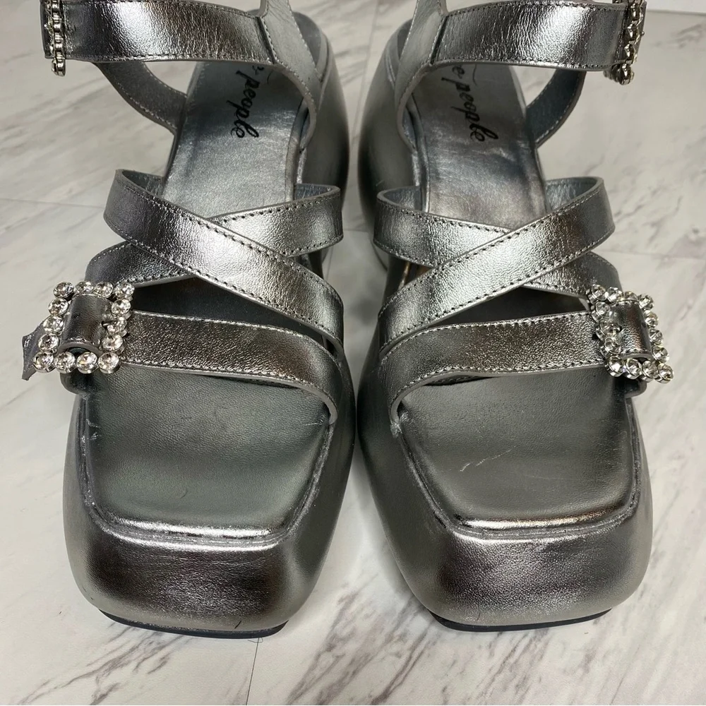 New! Free People Brooklyn Silver Leather Ankle Strap Sandal 9 1/2